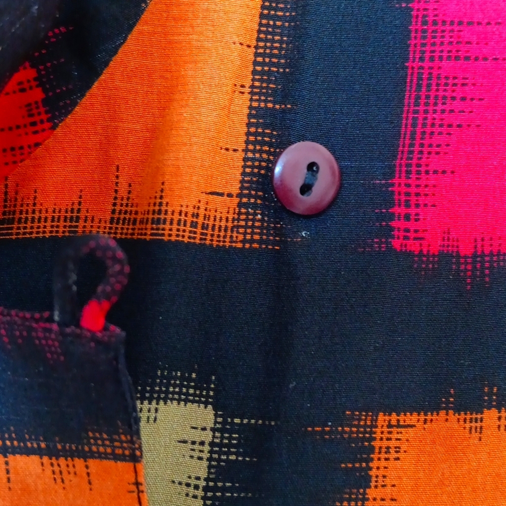 Vintage  Button Down Silk Blouse Size Small - Picture 7 of 10